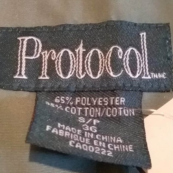 New Protocol small scrub top - Picture 2 of 3